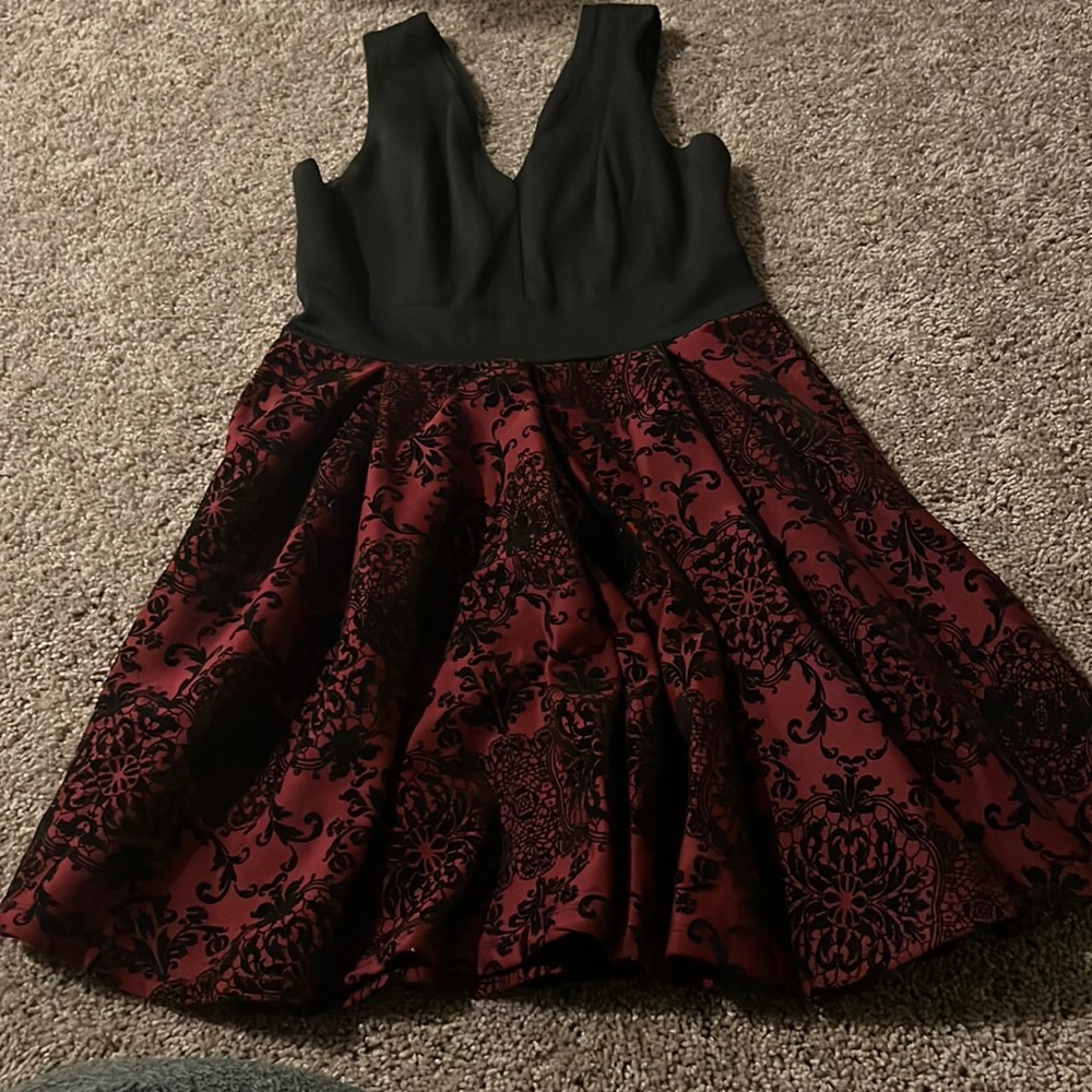 Women’s dress
